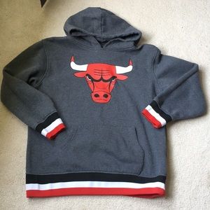 NBA Chicago Bulls boys Hoodie Sz 18/20 like new